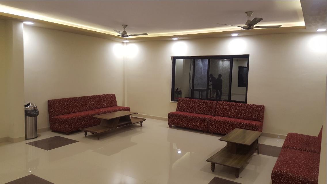 Hotel Shehnai Garden Khurai Exterior foto